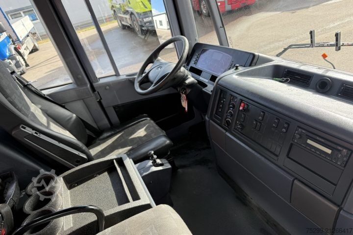 Γερανός τοποθετημένος σε φορτηγό Mercedes-Benz Econic 1828 4x2 PK16502 / Swiss-Vehicle