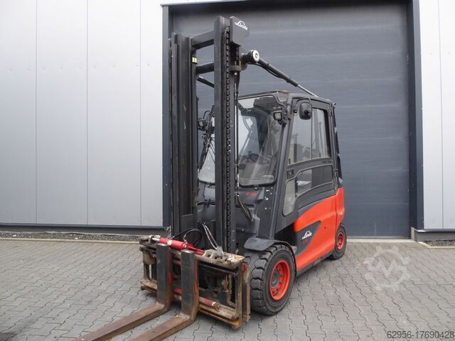 Ηλεκτρικό περονοφόρο τετράτροχο Linde E40H-01/600