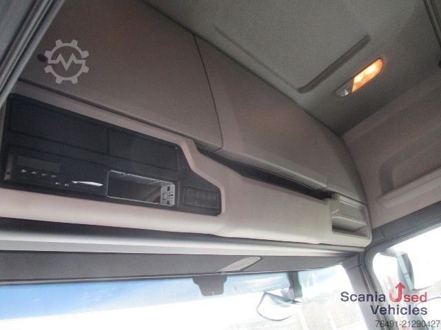 Standard tractor unit Scania R 460 A4x2NA