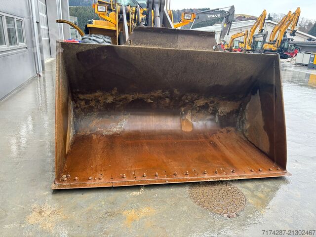 Radlader Volvo L150E