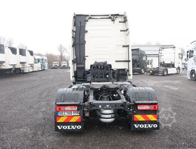 Standaard trekker Volvo FH 500 Aero TC I-Save Retarder Alcoa Leder