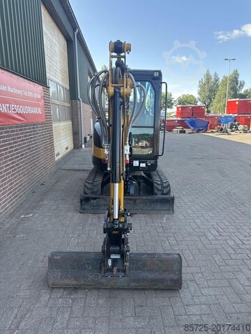 Minigraver Sany SY26U Cabine - Gebruikt