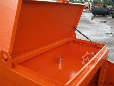 Brandstoftankwagen  IBC met afsluitb. bovenbak