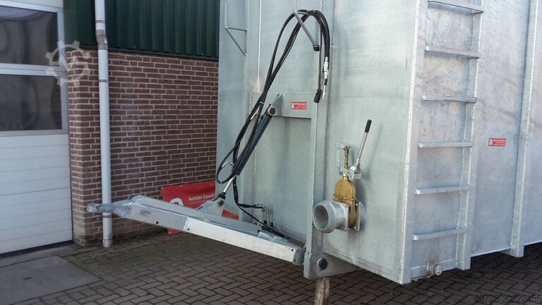 Bemestingsmachine  Gegalvaniseerde mestcontainer