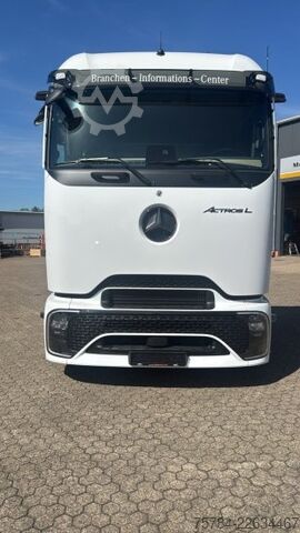 Speciális rendeltetésű teherautó MERCEDES-BENZ ACTROS 2546   ARBEITSBüHNEN/STAPLER/BAUMASCHINEN, MIETKAUF MGL.