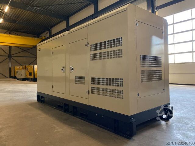 Αθροιστικό Hyundai P086TI - 220 kVA Generator - DPX-19852