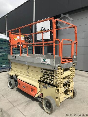 Ψαλίδι ανύψωσης JLG 3246ES (1240)