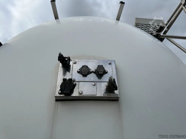 Voedseltanker Feldbinder LEVENSMIDDELEN / FOOD / LEBENSMITTEL / 33.500L ...