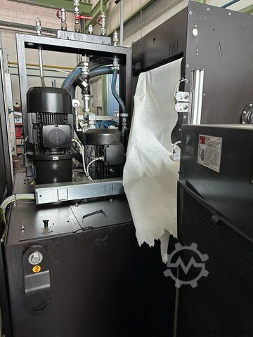 CNC VÍZSZINTES MEGMUNKÁLÓKÖZPONT Toyoda FH630 SX