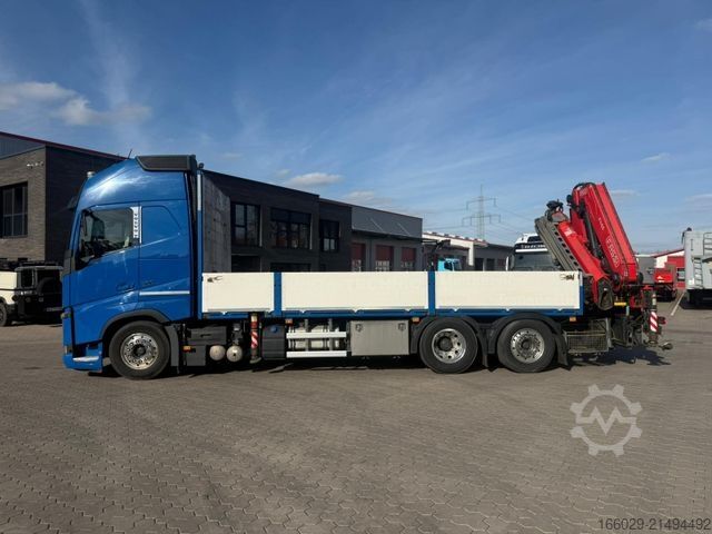 LKW mit Pritsche (offen) VOLVO FH 500 6x2 Container Pritsche Fassi F455 Kran