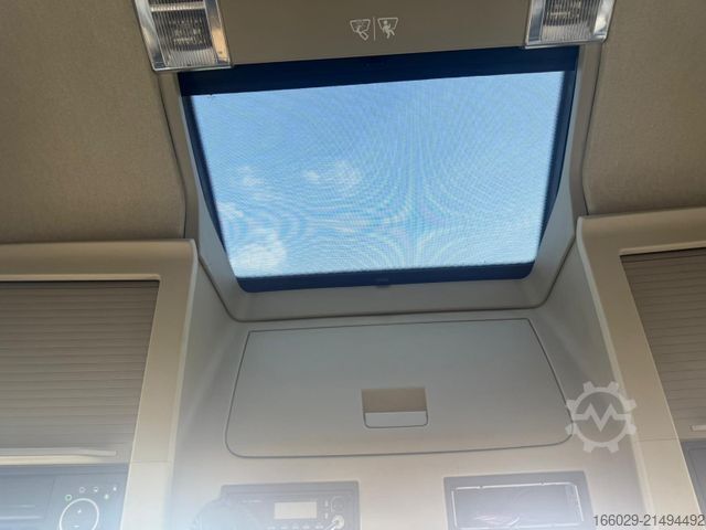 LKW mit Pritsche (offen) VOLVO FH 500 6x2 Container Pritsche Fassi F455 Kran