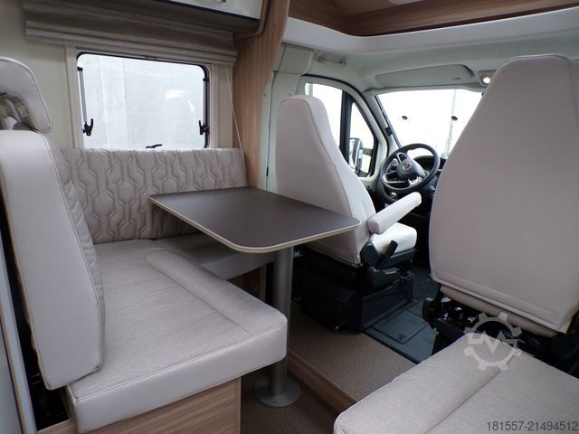 Félintegrált lakóautó BÜRSTNER Limited T 660 Tageszulassung / Winterpaket, Safe