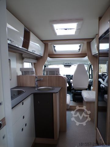 Félintegrált lakóautó BÜRSTNER Limited T 660 Tageszulassung / Winterpaket, Safe