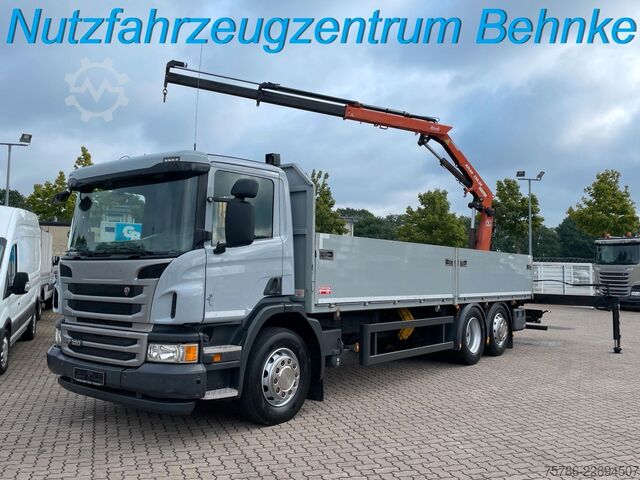 Lastbil med flak SCANIA P 320 BL 7.4m Pritsche/ Atlas 126.3+FB/ 10m=1.4t