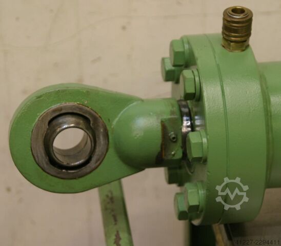 Hydraulic cylinder unbekannt Hub 940 mm Kolbenstange 60 mm