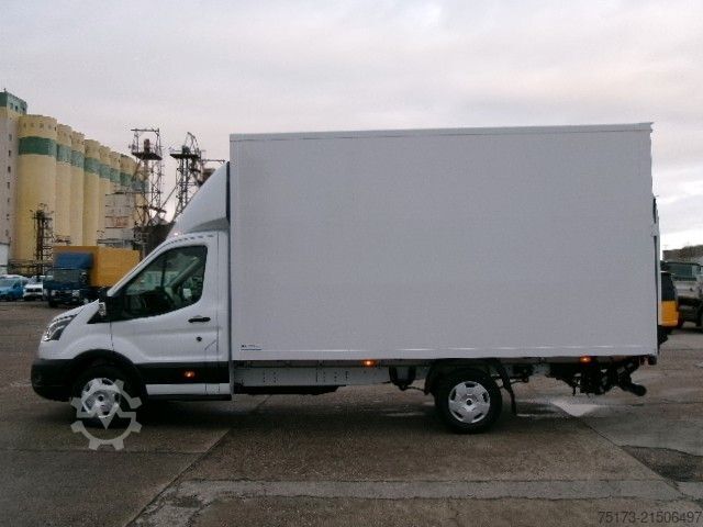 Vrachtwagen met bakwagen FORD Transit 350L4 Trend AT Koffer LWB Xenon Kam ACC