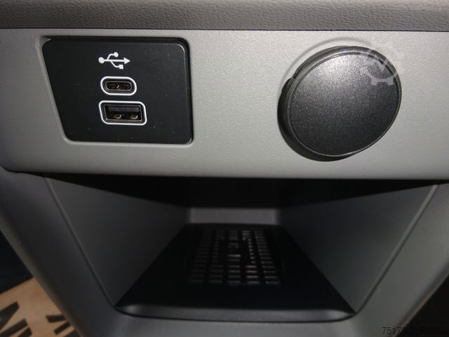 Minibüs FORD Tourneo Custom Sport 320 L1 AWD Stndhz Matrix