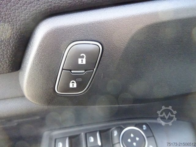 Bestelwagen FORD Ranger XLT 4x4 DoKa AT Winterd. Streuer Schild