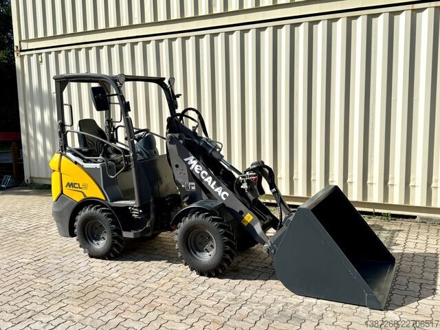 Cargadora de ruedas MECALAC MCL2 / Neuwertig / inkl. Schaufel