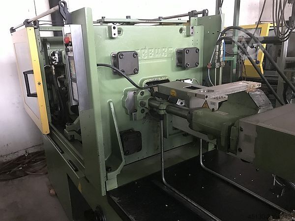 Injection molding machine Arburg 370C 600-100