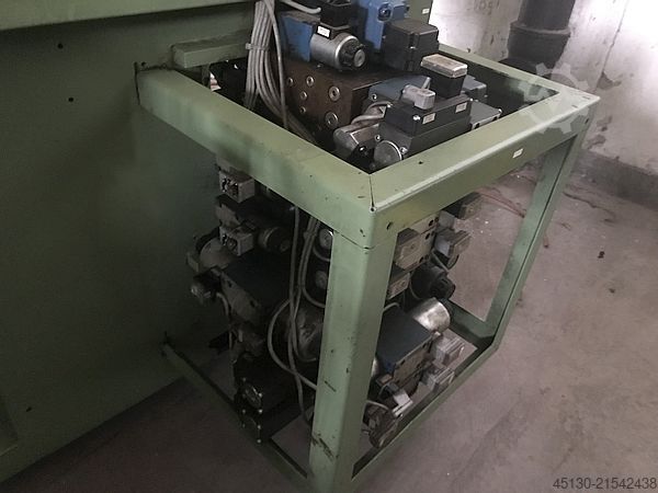 Injection molding machine Arburg 370C 600-100