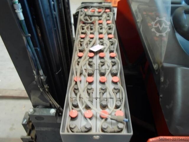 Carretillas retráctiles BT RR B1/15