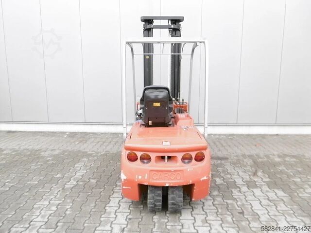 Carretilla elevadora eléctrica de 3 ruedas BT C3E200