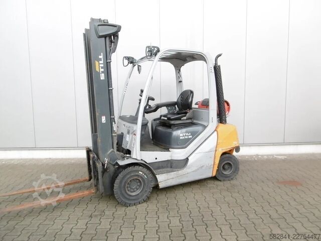 Carretillas elevadoras de GLP STILL RX 70-25 T