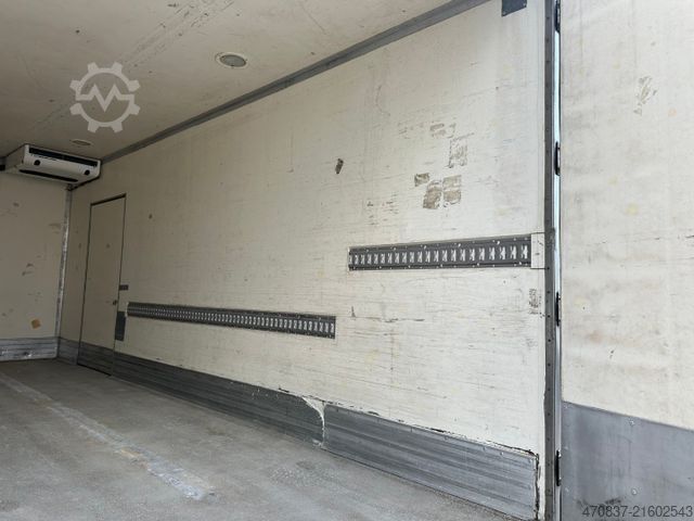 Kühlkoffer-LKW DAF LF 260 / Thermo King 1000 R Spectrum / LBW