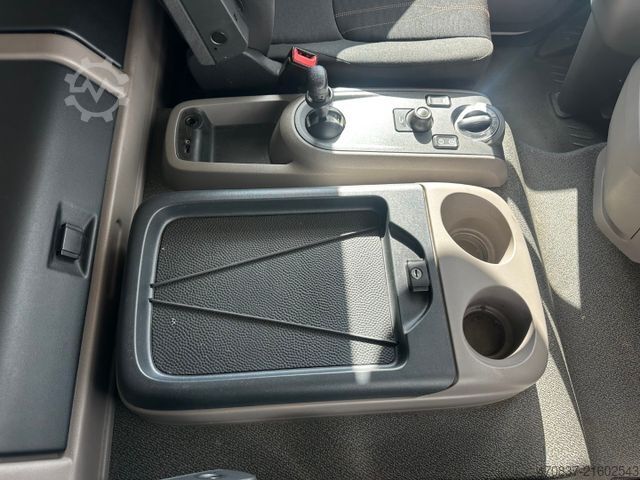 Kühlkoffer-LKW DAF LF 260 / Thermo King 1000 R Spectrum / LBW