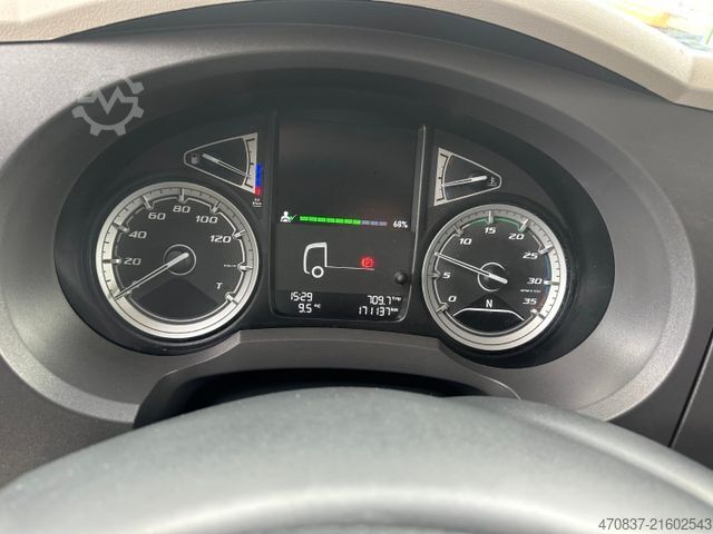 Kühlkoffer-LKW DAF LF 260 / Thermo King 1000 R Spectrum / LBW