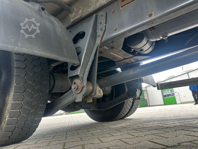 Kühlkoffer-LKW DAF LF 260 / Thermo King 1000 R Spectrum / LBW