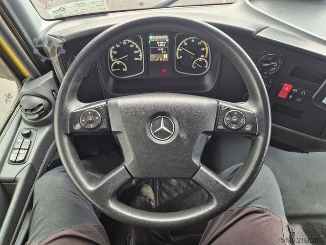 Koffer Mercedes-Benz Atego 816 4x2 Möbelkoffer 3 Sitze