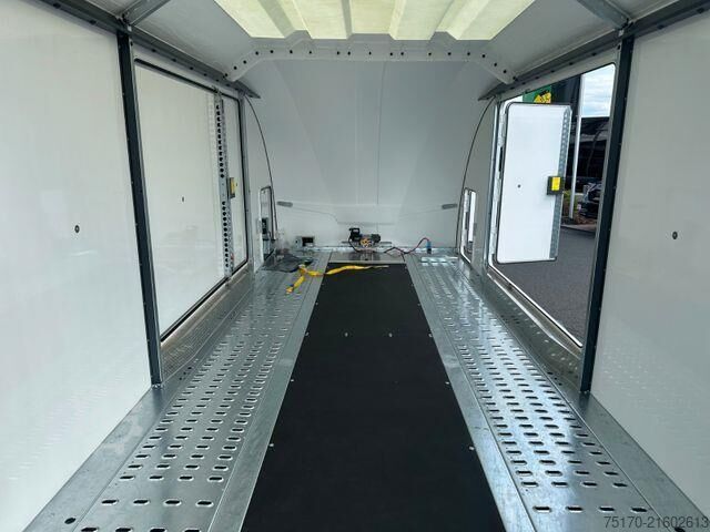 Dodávka na přepravu automobilů Brian James Race Sport / Länge: 5,03 m / 3.000 kg