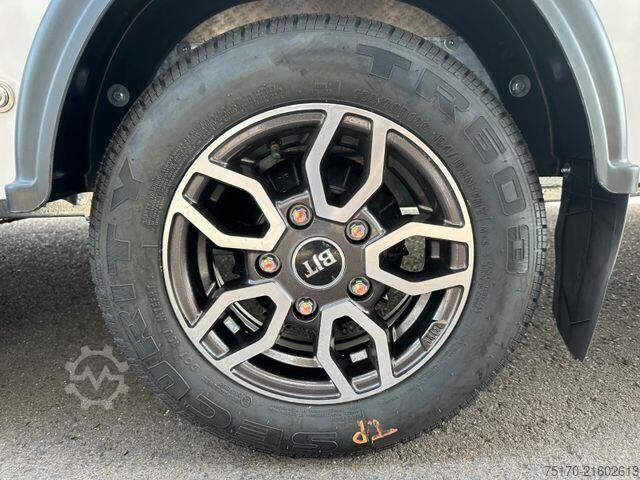 Dodávka na přepravu automobilů Brian James Race Sport / Länge: 5,03 m / 3.000 kg