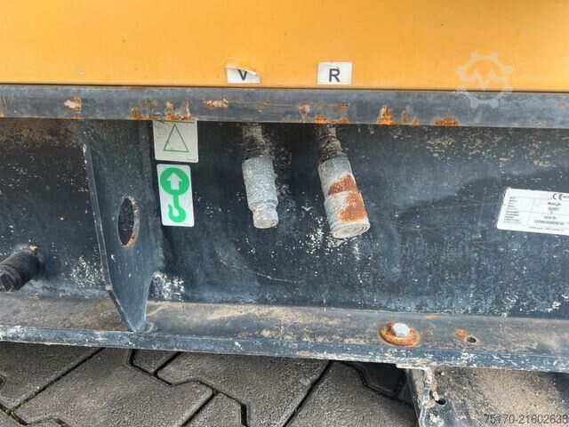 Macchina edile CAT DE88E3 / Stromerzeuger / 80KVA / 2015 / 14.180h