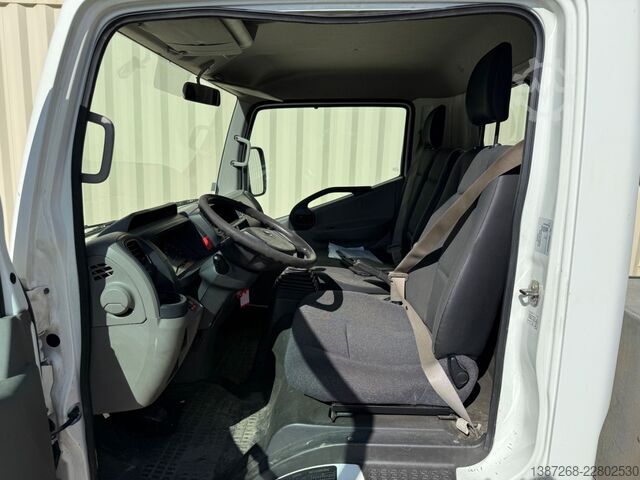 Podnośnik koszowy na samochodzie ciężarowym NISSAN Cabstar 32.12 Topy 11 Arbeitsbühne /11 Meter