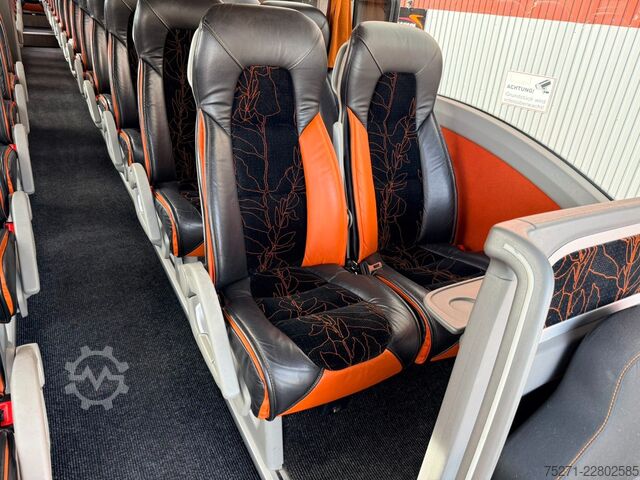 Autobus granturismo VOLVO 9900 HD, TOP
