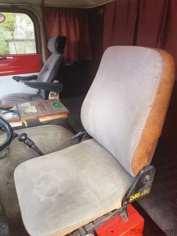 Camion de gunoi Volvo F 89 IC 4X2 Muldenkipper Kipper Oldtimer