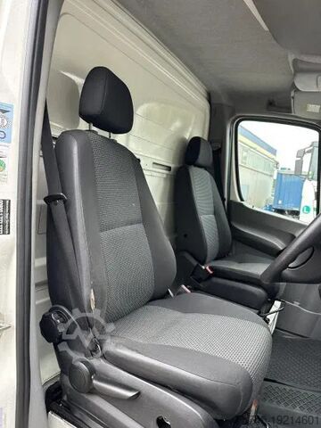 Véhicule de collecte des déchets Mercedes-Benz Sprinter 515 CDI Müllpresswagen Seitenlader Klima