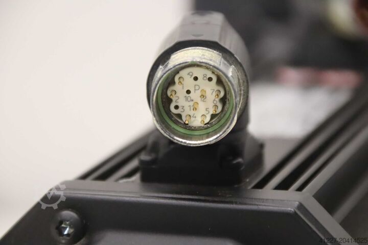 Servotandwielmotor 0,8 kW 49,7 tpm Lenze MCA 10140-RS0B0  G50BH121MVAR3C00