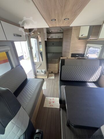 Obytný automobil Fiat Ducato Weinsberg Carasuite 2024 | Cambio automatico | 5 posti letto
