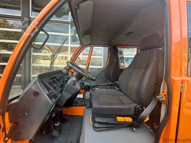 Van Multicar M 30 4x4 Allrad Winterdienst