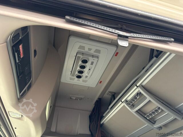 Standard tractor DAF XF 480 FT SSC / 2 Tanks / Euro 6 / 505.000 KM /...