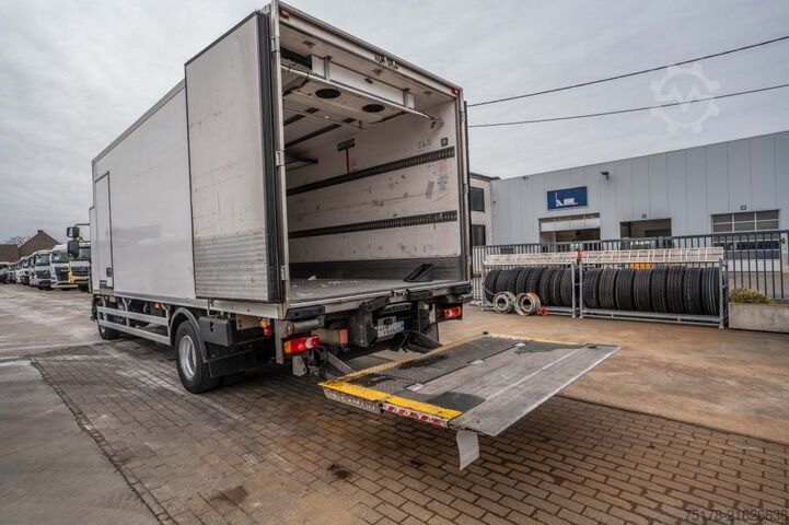 Refrigerated/freezer transport RENAULT MIDLUM 220 (16t) DXI+CARRIER MULTI+DHOLLANDIA