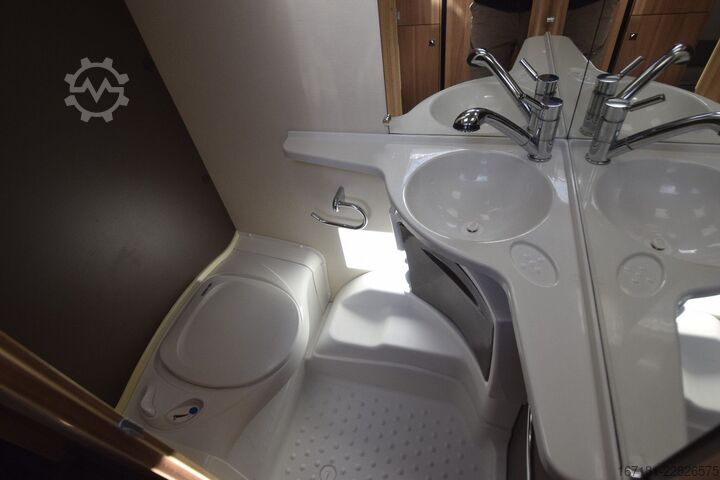 Caravan STERCKEMAN Starlet Comfort 450 LJ mit Mover und Markise