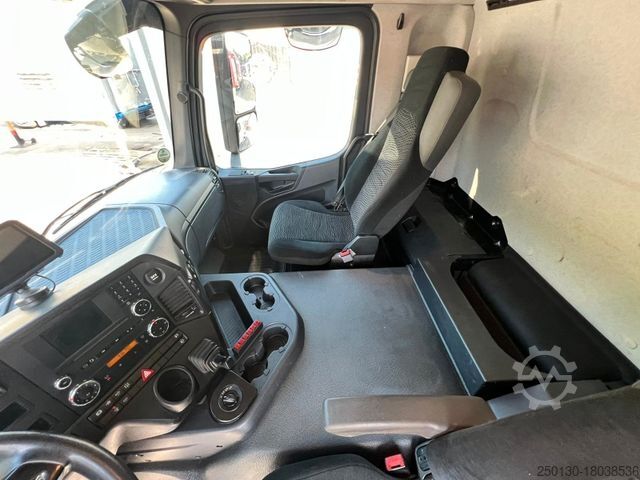 Absetzkipper LKW MERCEDES-BENZ Arocs 1848 4x4 HYVA Absetzkipper
