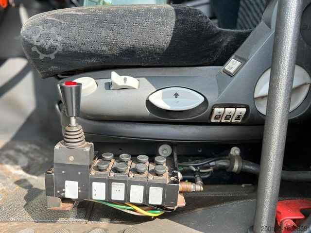 Haakarm vrachtwagen MERCEDES-BENZ Actros 2644 6x4 Müller Abrollkipper