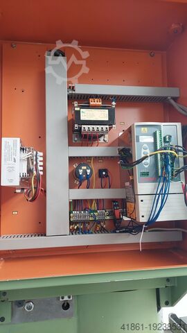 Brza radijalna mašina za bušenje DONAU DANUFLEX 135