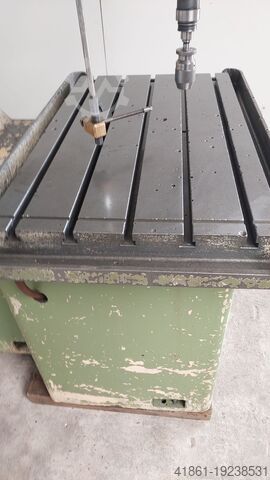 Brza radijalna mašina za bušenje DONAU DANUFLEX 135